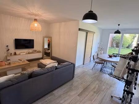 appartement t2 de 67 m² avec garage  cave et accès jardin – centre-ville de cambrai