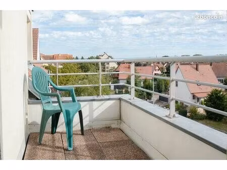 studio 25m2 3ème étage