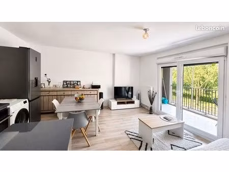 appartement 3 pièces 60 m²