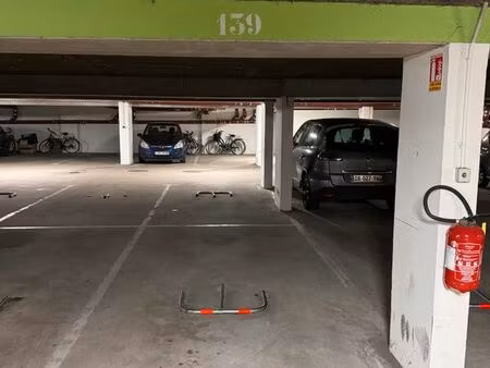 parking couvert rue wasselone prox gare strasbourg musee art moderne petite france
