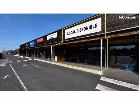 local 75 m² cholet