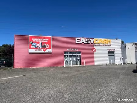 local commercial 410 m²