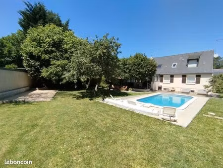 maison individuelle avec piscine