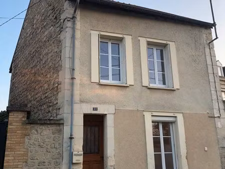 maison 5 pièces 67 m2 - fismes