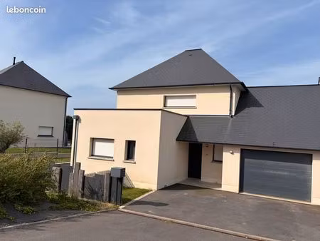 maison familiale - 125m2 - jardin aménagé - garage