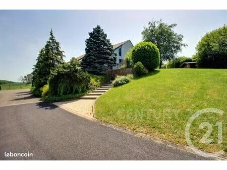 maison 8 pièces 258 m²