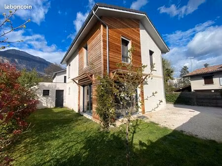 maison neuve 5 pièces