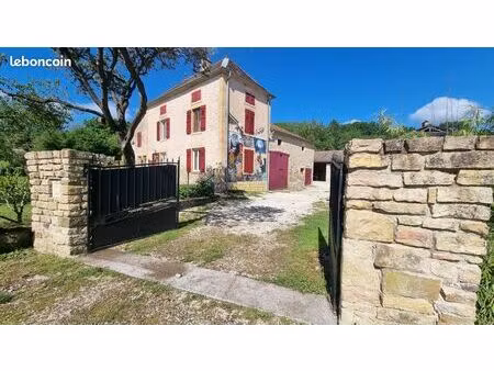 maison 110 m² + activité touristique rentable (tipis indiens) - 249 000