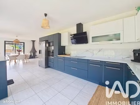 maison 6 pièces 138 m²