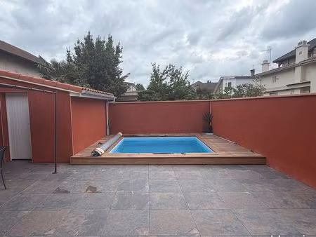 maison jumelée avec mini piscine – quartier arsenal  tarbes