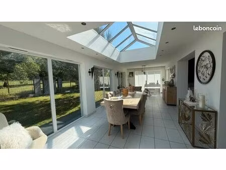 maison individuelle 260 m2