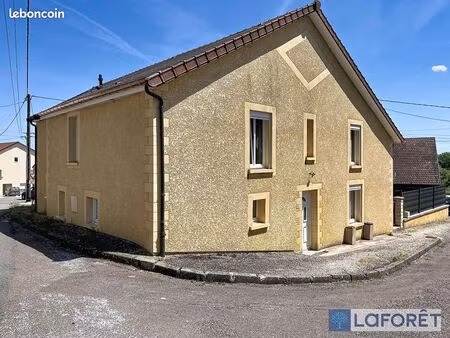 maison 5 pièces 161 m²
