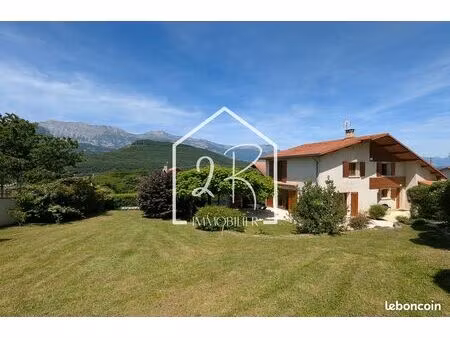 maison 5 pièces 108 m²