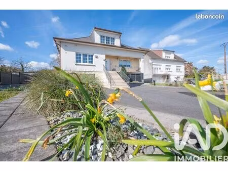 maison 5 pièces 135 m²