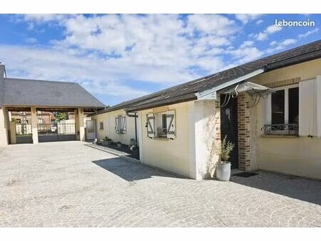 immeuble 223 m² hainvillers