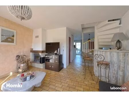 triplex 5 pièces 121 m²