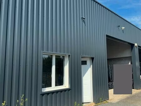 local 100 m² angers