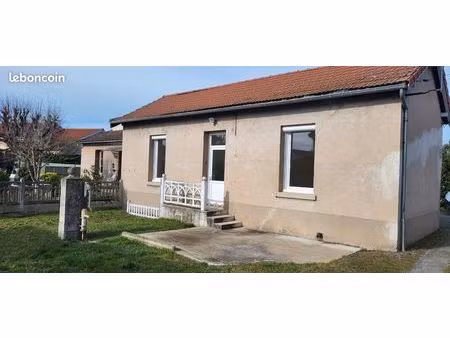 maison proche centre ville de feurs