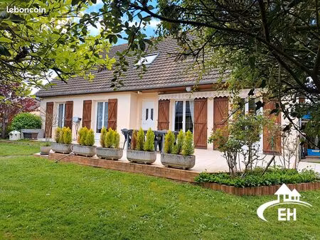 pavillon 7 pièces 136 m²