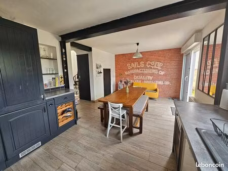 maison 5 pièces 134 m²