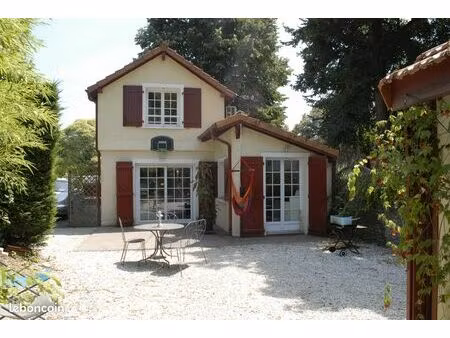 maison de ville avec extérieur – rare sur pau – 113 m²