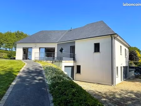 pavillon 8 pièces 167 m²