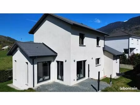 maison 4 pièces 99 m²