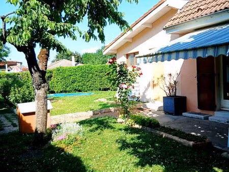 vend maison familiale sur vif au calme lumineuse avec jardin