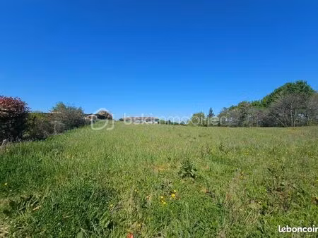 terrain 1 816 m² leren