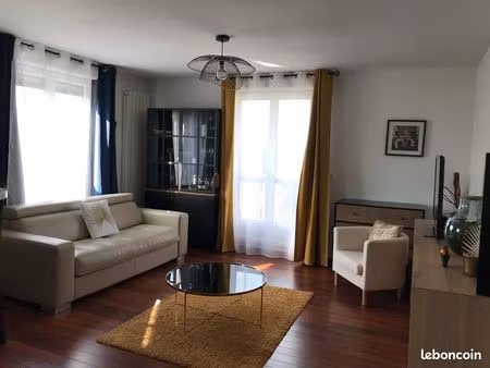 appartement 3 pieces 60m² 1 050 cc