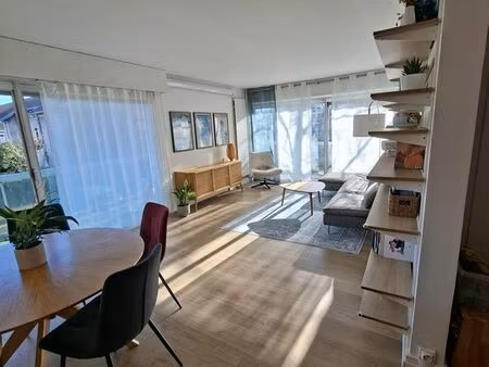 appartement 4 pièces 93 m² - proche gare et commodités