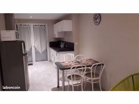 appartement proche commerces et lycées