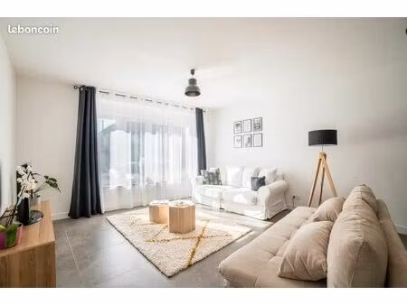 f3 avec garage et jardin