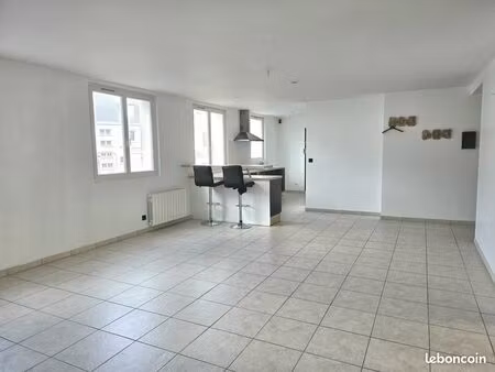 appartement 3 pièces 91 m²