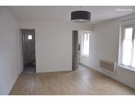 studio 1 pièce 24 m²