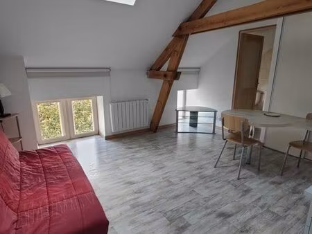 location chambre/studio meublé