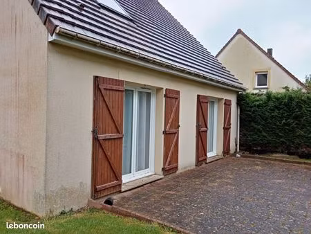 maison proche bourg 100m² avec garage