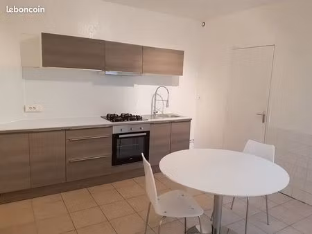 maison 3 pièces 70m2