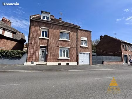 maison 6 pièces 140 m²