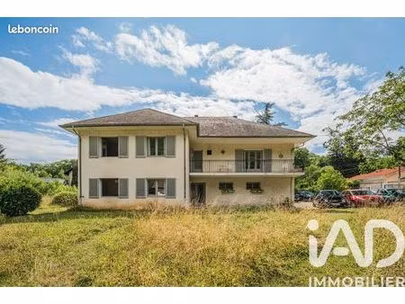 maison familiale 8 pièces 181 m²