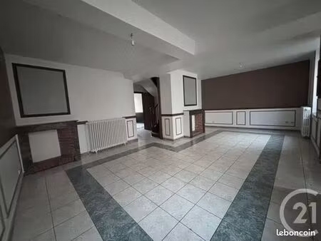 location maison de ville domfront
