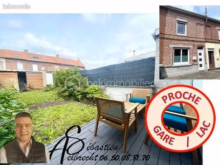 maison de ville 6 pièces 90 m²