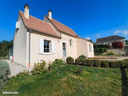 maison 6 pièces 130 m²