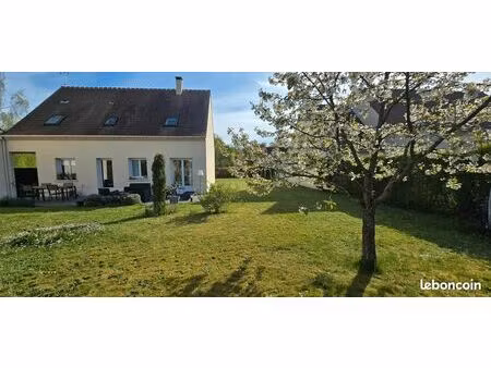lamorlaye maison familiale indépendante 4 chambres proche centre-ville et écoles