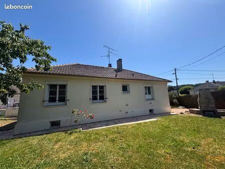 ? maison rénovée de 101 m² à louer