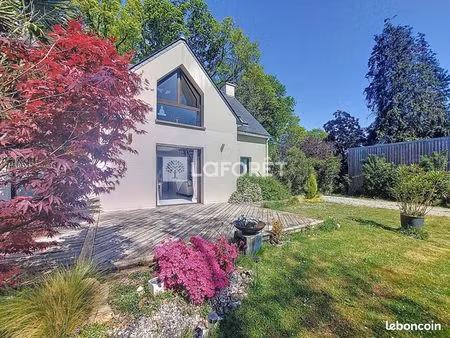maison 6 pièces 140 m²