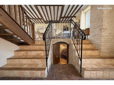 propriété 6 pièces 225 m²