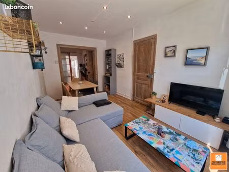 appartement 2 pièces 60 m²