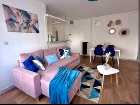 bel appartement de 50 m2 meublé à metz