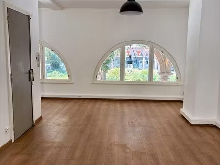 local commercial/bureau